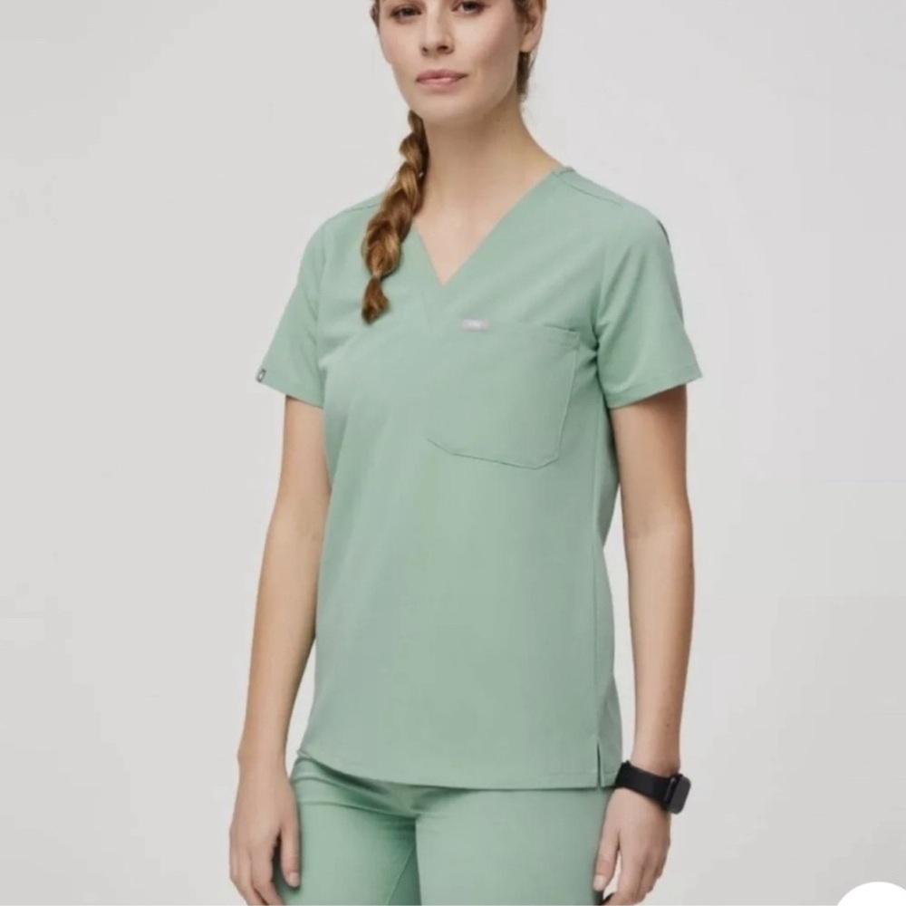 Figs Medium Jade Catarina